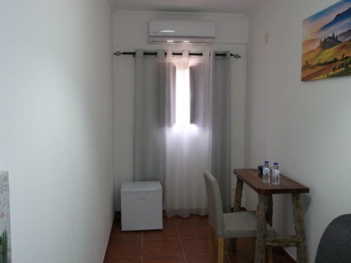 Quinta Do Pinheiro Hotel Grandola Bagian luar foto